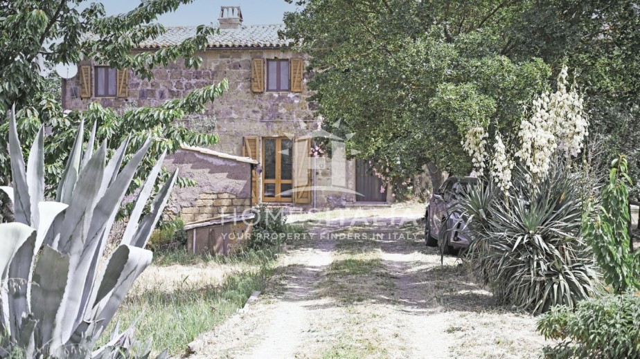 5 Bed, 4 Bath, HouseFor Sale, Castiglione in Teverina, Viterbo, Latium