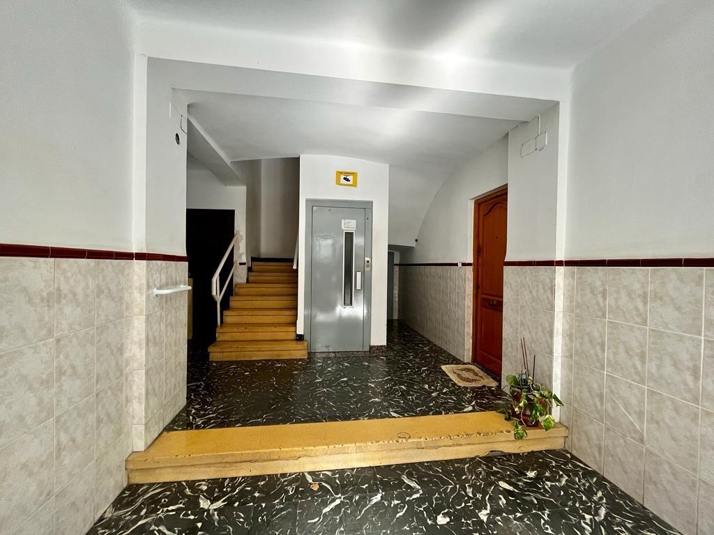 3 Bed, 1 Bath, ApartmentFor Sale, Oliva, Valencia, 46780