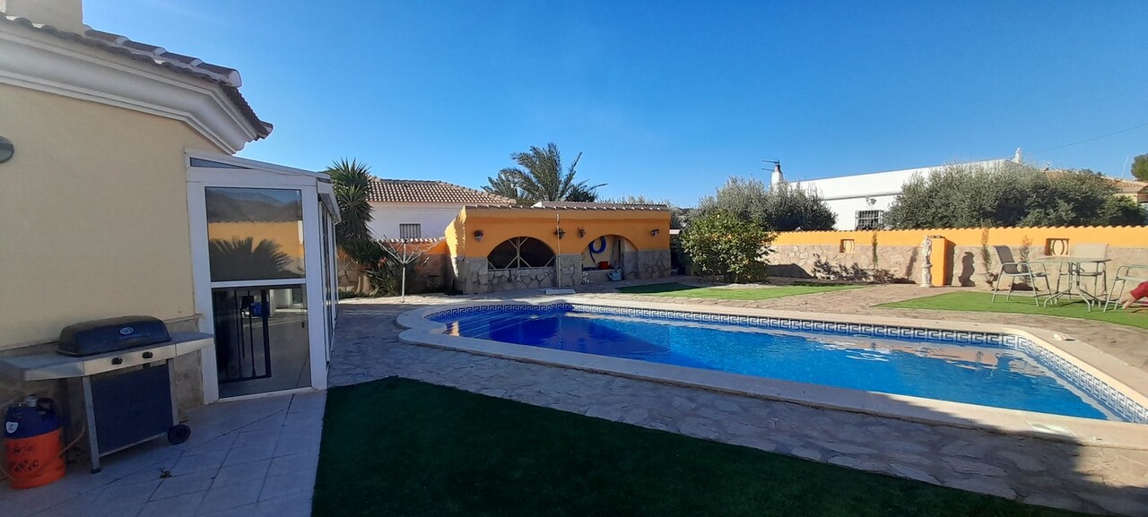 3 Bed, 2 Bath, HouseFor Sale, Arboleas, Almería, 04660