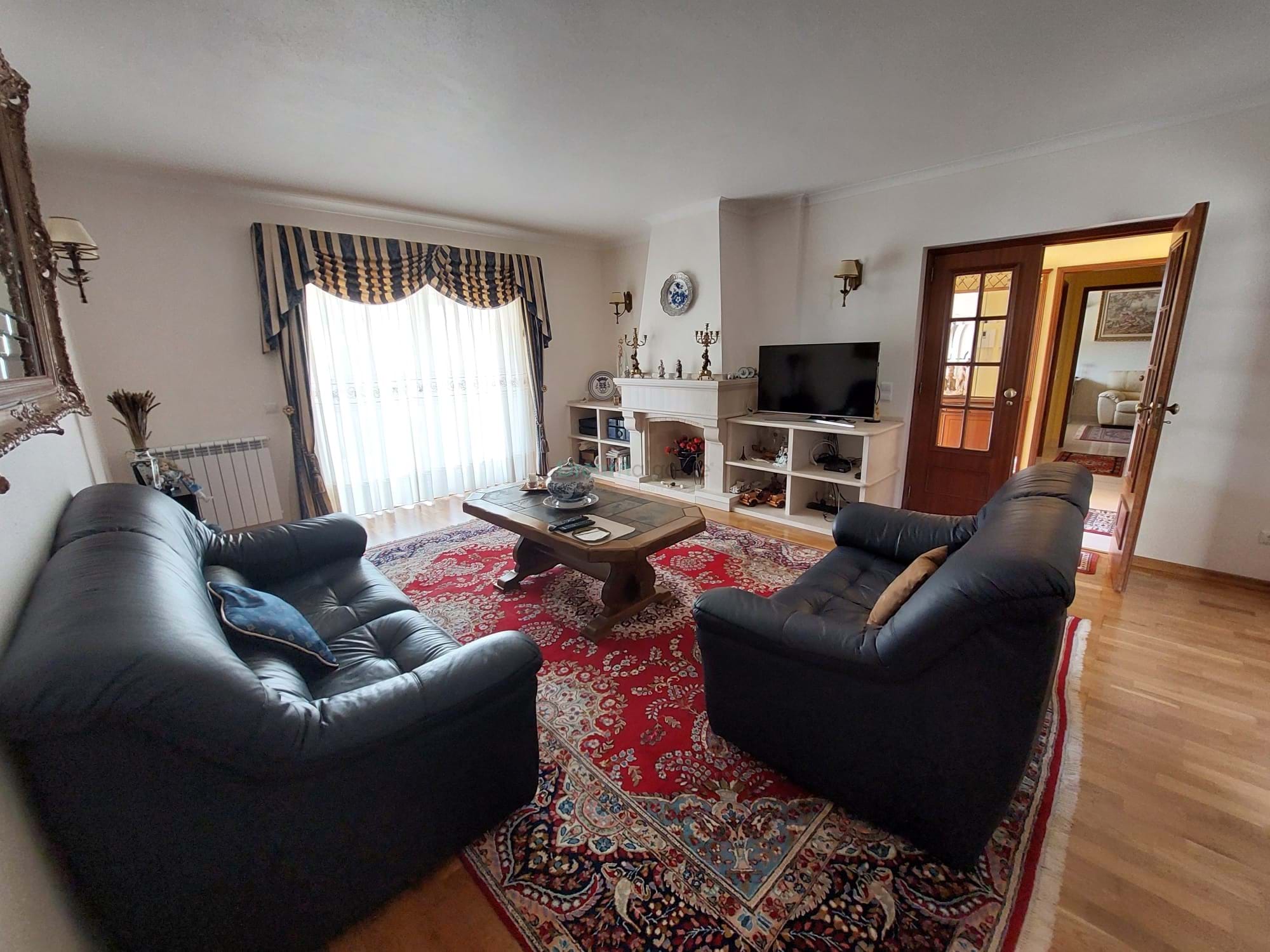 6 Bed, 4 Bath, HouseFor Sale, Lagos, Faro, 8600-548