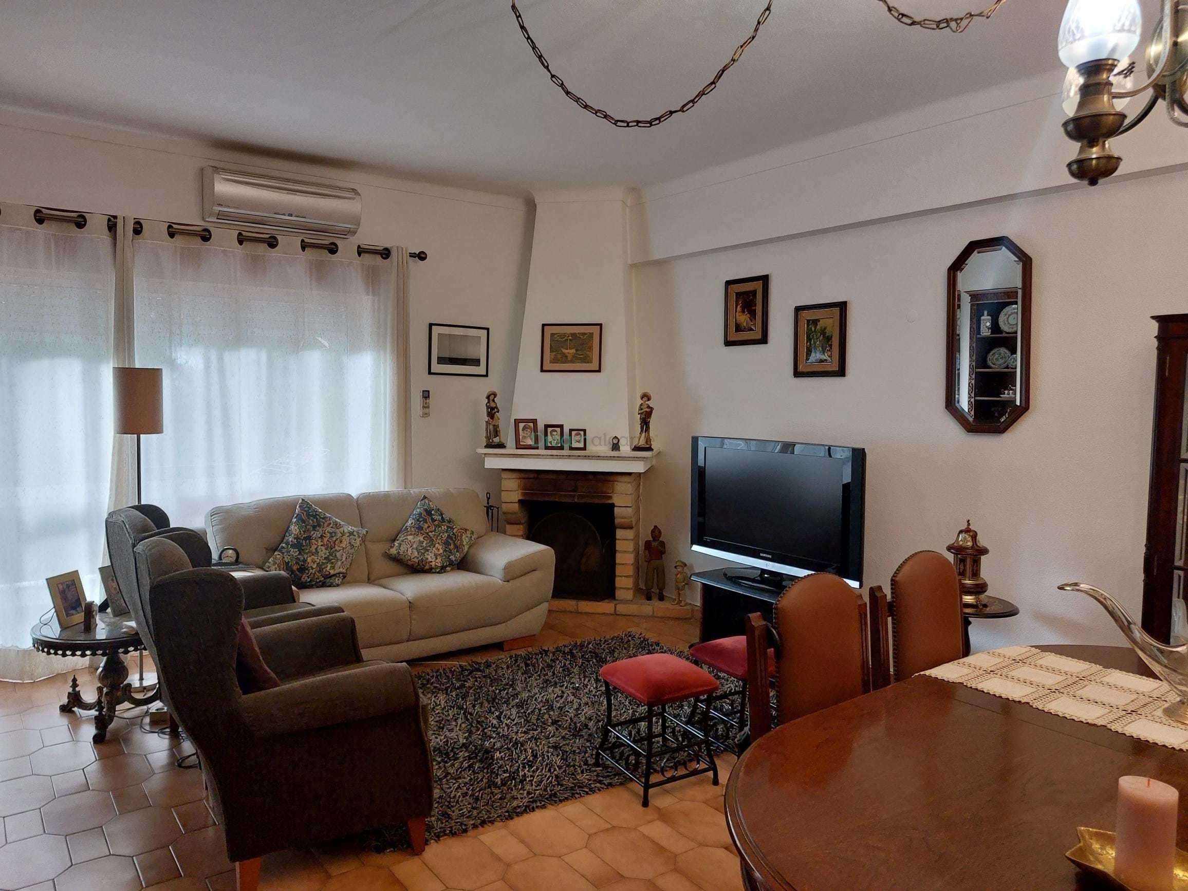 3 Bed, 3 Bath, ApartmentFor Sale, Lagos, Faro, 8600-571