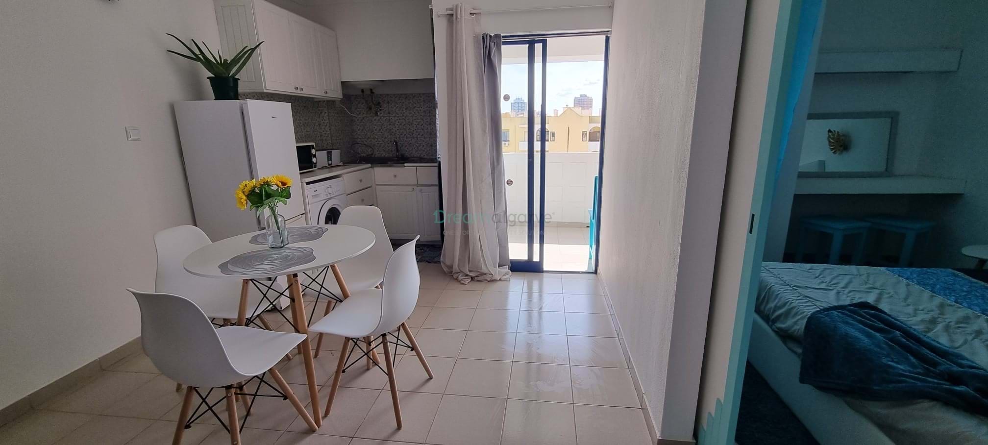 1 Bed, 1 Bath, ApartmentFor Sale, Portimao, Faro, 8500-550