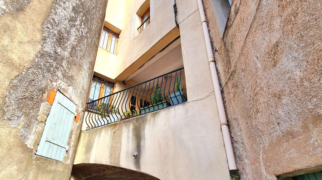 3 Bed, 1 Bath, HouseFor Sale, Lunas, Herault, Languedoc-Roussillon, 34650
