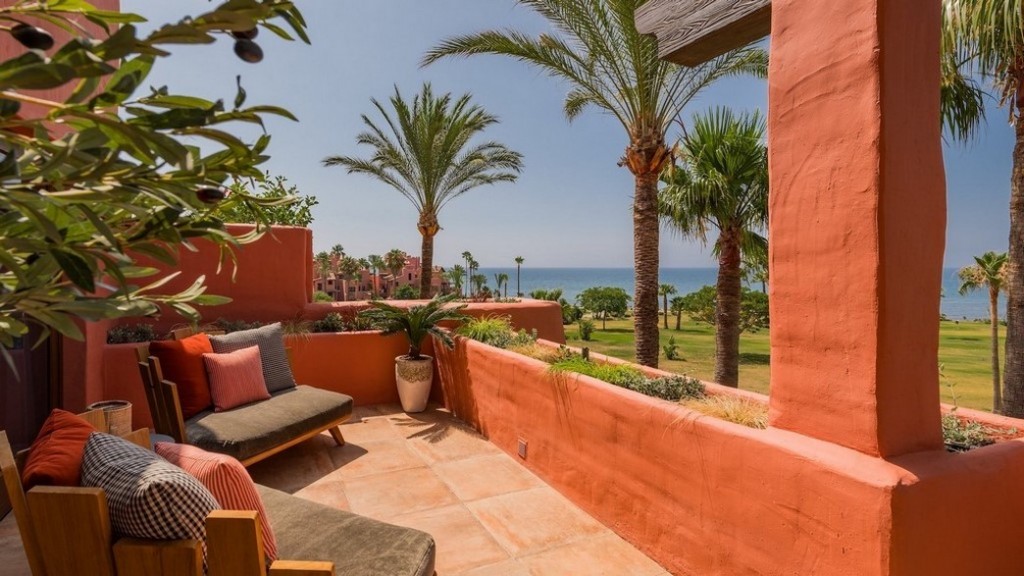 4 Bed, 4 Bath, ApartmentFor Sale, New Golden Mile, Malaga