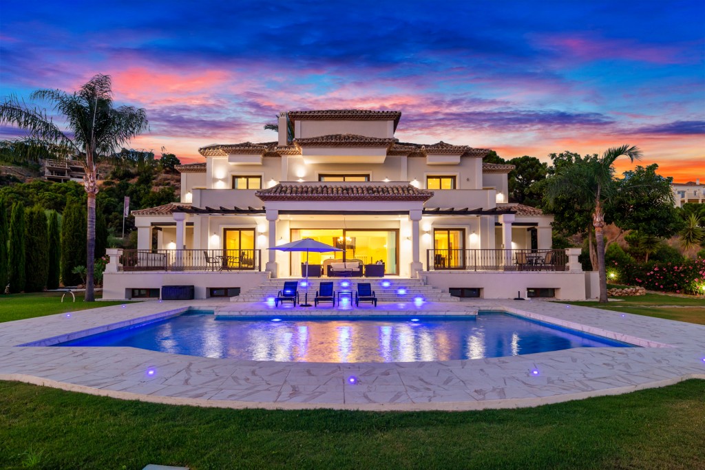 6 Bed, 7 Bath, HouseFor Sale, Benahavis, Malaga