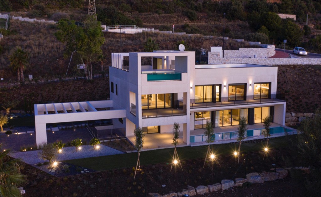 4 Bed, 4 Bath, HouseFor Sale, Benalmadena, Malaga