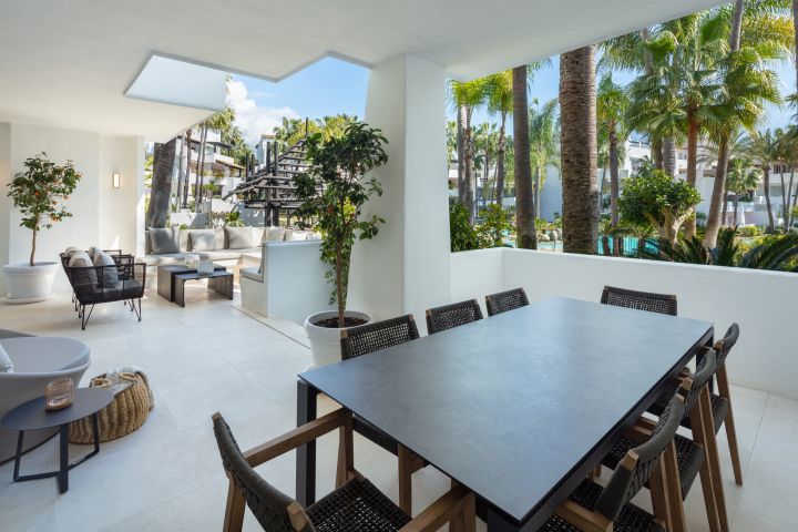 3 Bed, 3 Bath, ApartmentFor Sale, Golden Mile, Malaga