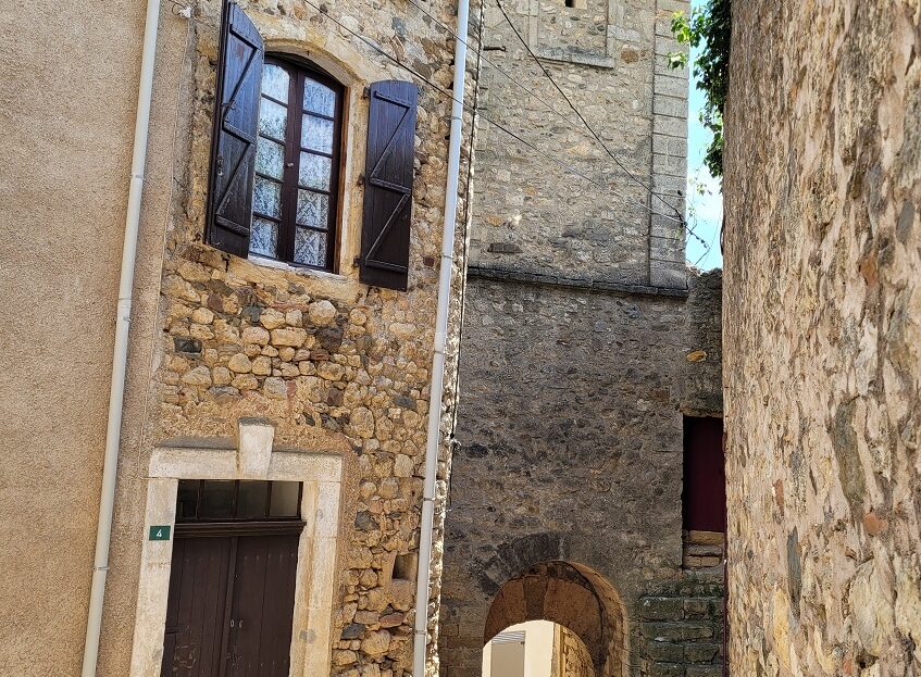 4 Bed, 1 Bath, HouseFor Sale, Autignac, Herault, Languedoc-Roussillon, 34480