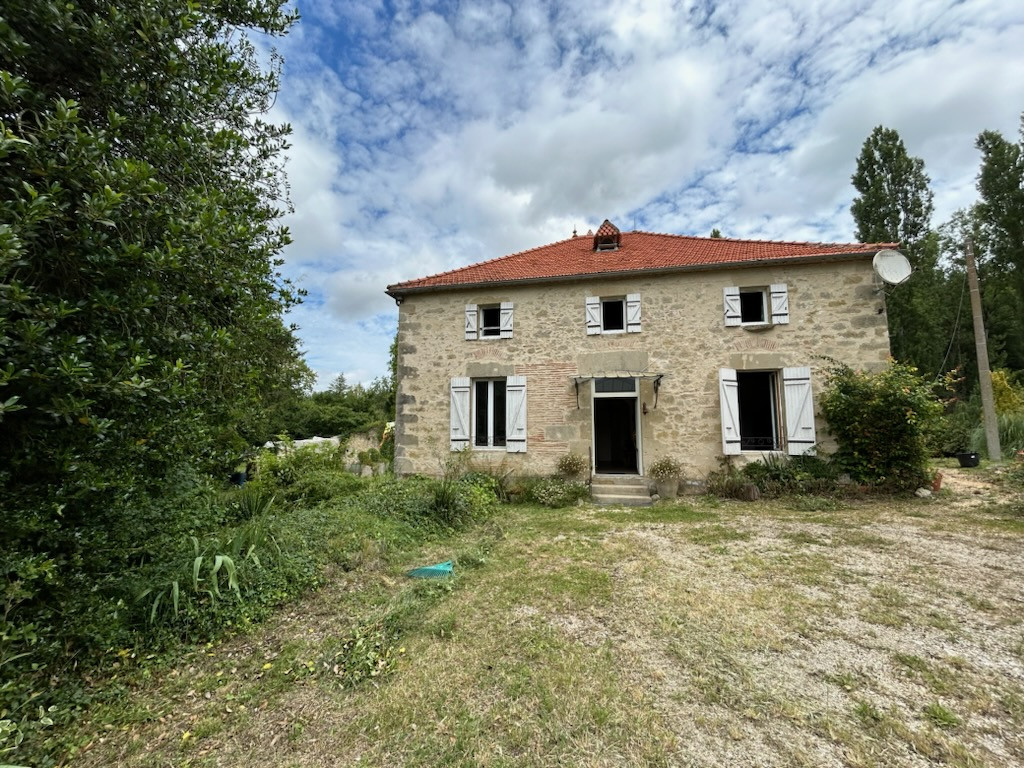5 Bed, 1 Bath, HouseFor Sale, Saint-pastour, Lot-et-Garonne, Aquitaine, 47290