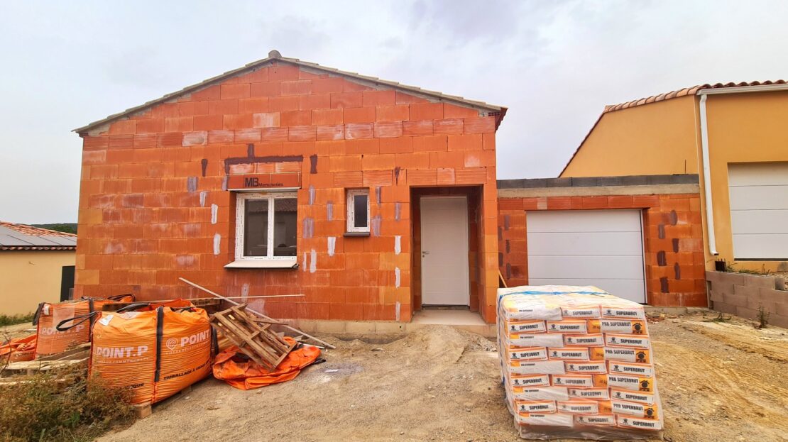 3 Bed, 2 Bath, HouseFor Sale, Capestang, Herault, Languedoc-Roussillon, 34310