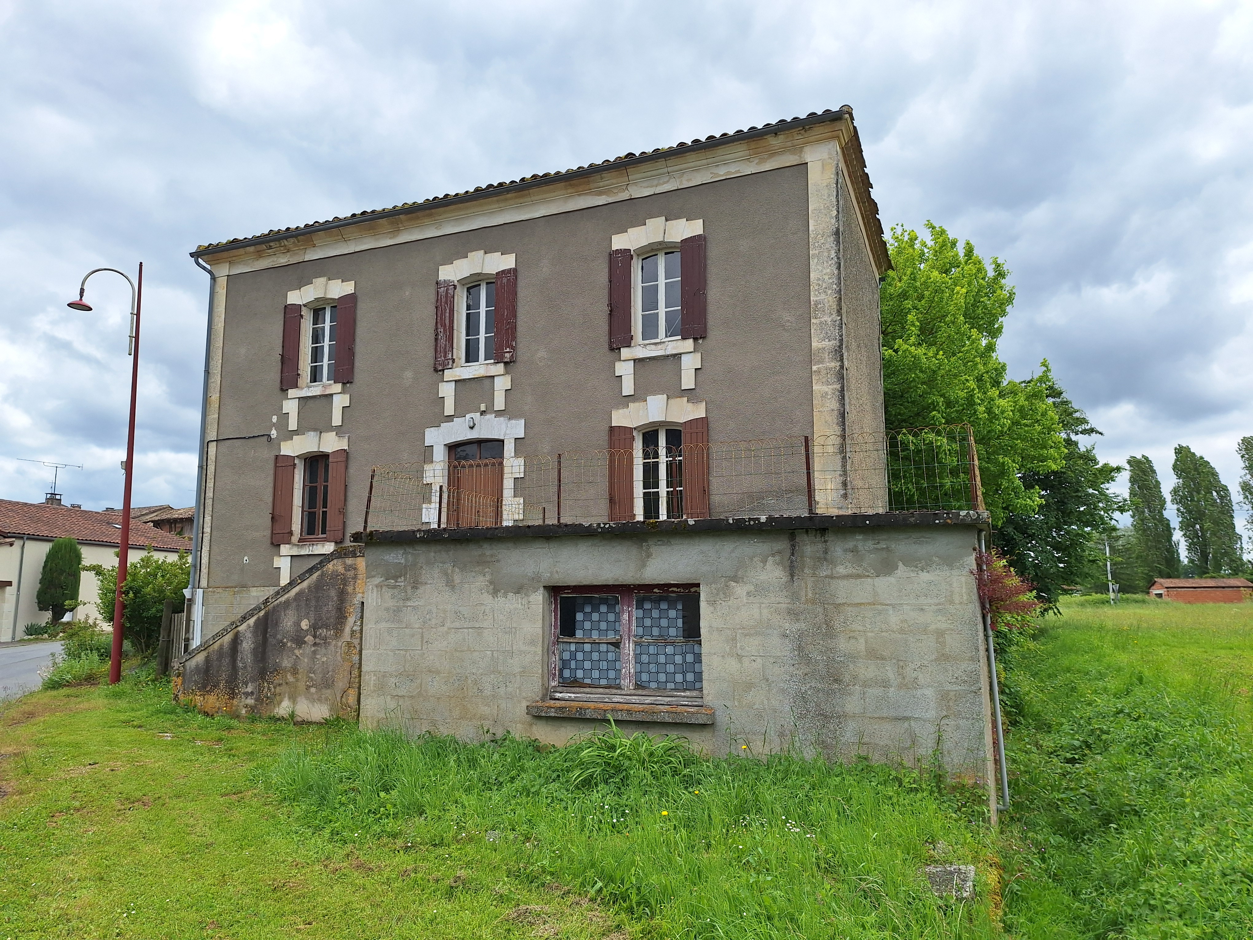 2 Bed, 1 Bath, HouseFor Sale, Castillonnes, Lot-et-Garonne, Aquitaine, 47330