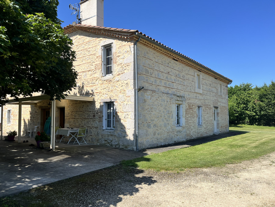 4 Bed, 1 Bath, HouseFor Sale, Montesquieu, Lot-et-Garonne, Aquitaine, 47130