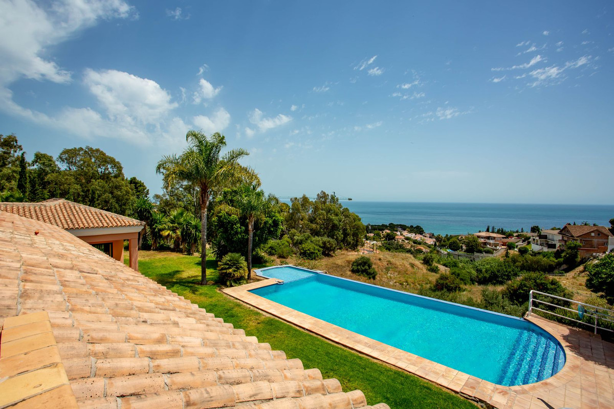 6 Bed, 5 Bath, HouseFor Sale, Benalmadena, Malaga