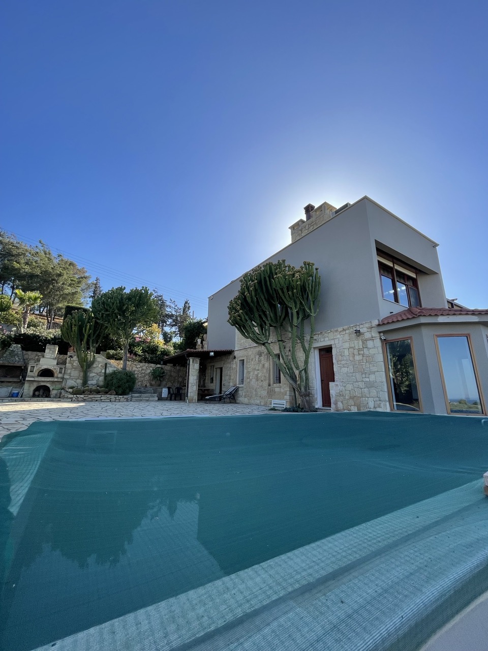 6 Bed, 4 Bath, HouseFor Sale, Heraklion, Crete, 71500