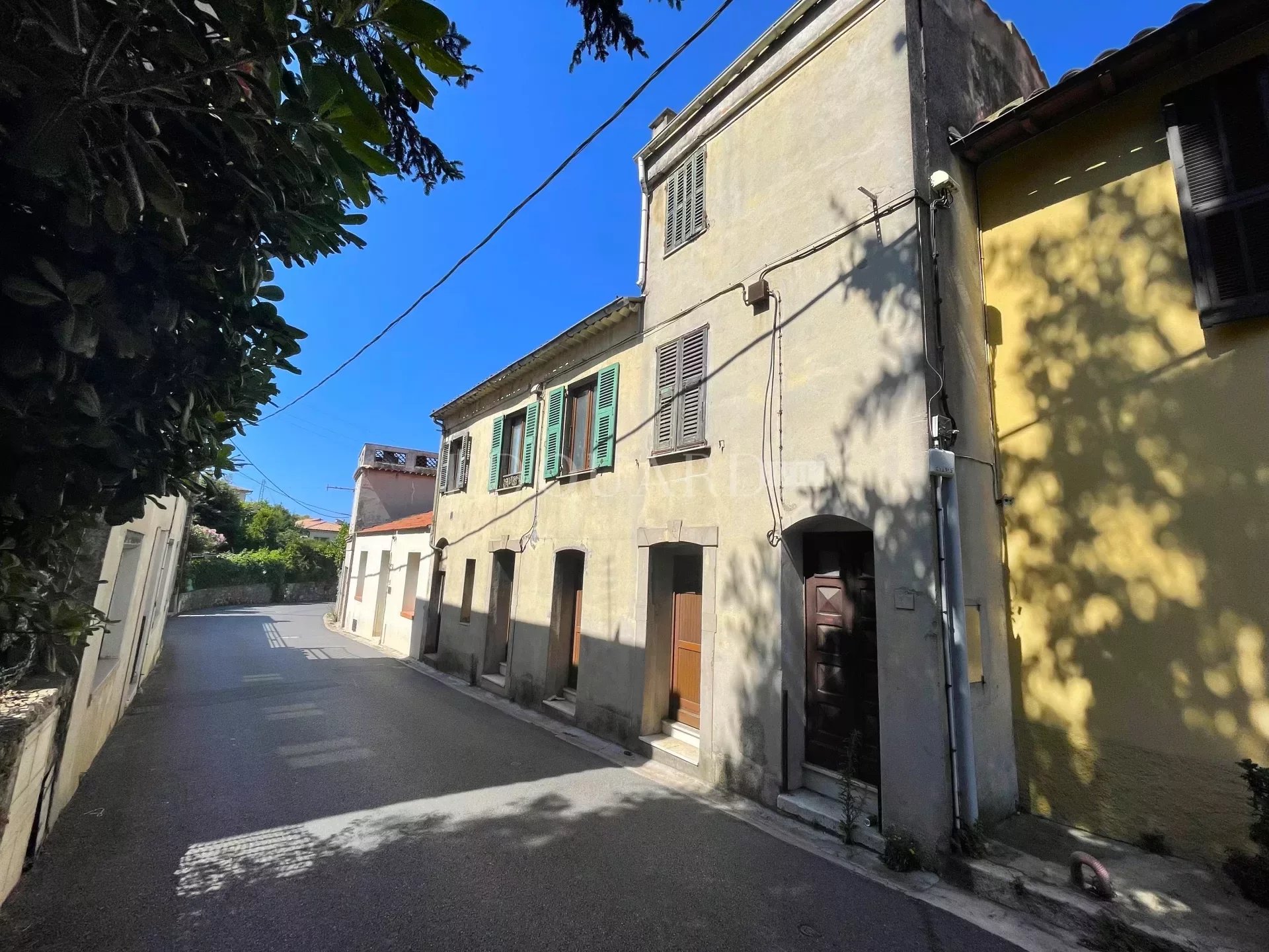 6 Bed, 2 Bath, HouseFor Sale, La Turbie, Alpes-Maritimes
