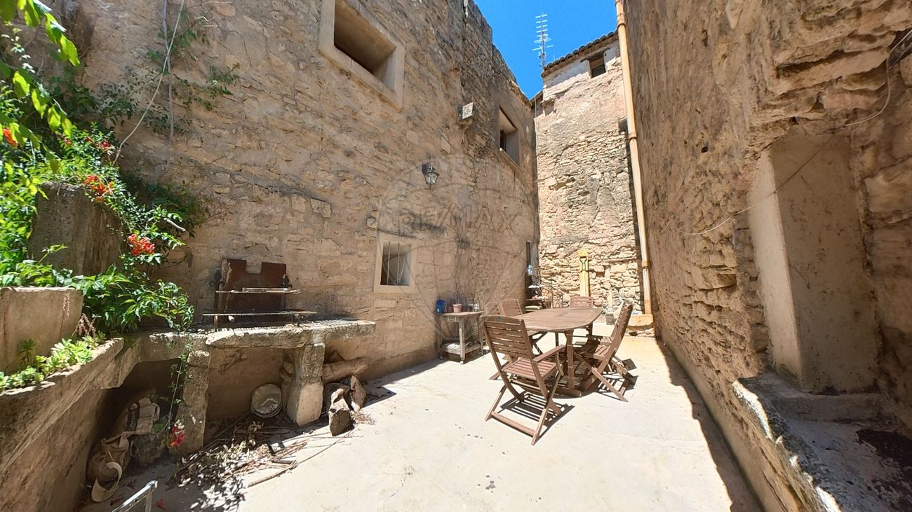 3 Bed, 4 Bath, HouseFor Sale, Nezignan-l'Eveque, Herault, Occitanie, 34120
