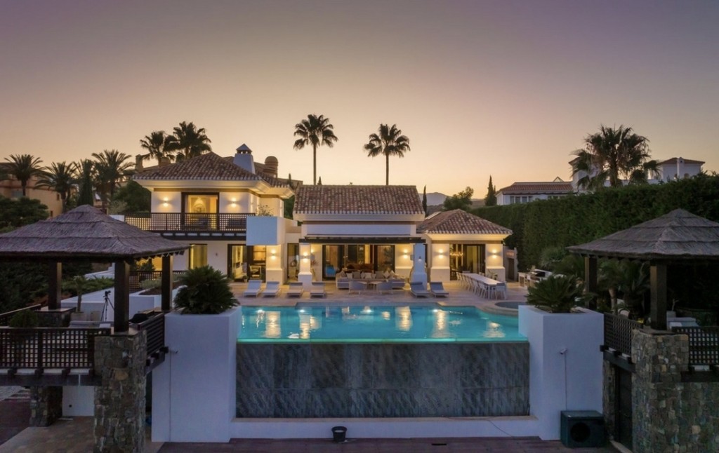 5 Bed, 5 Bath, HouseFor Sale, Benahavis, Malaga