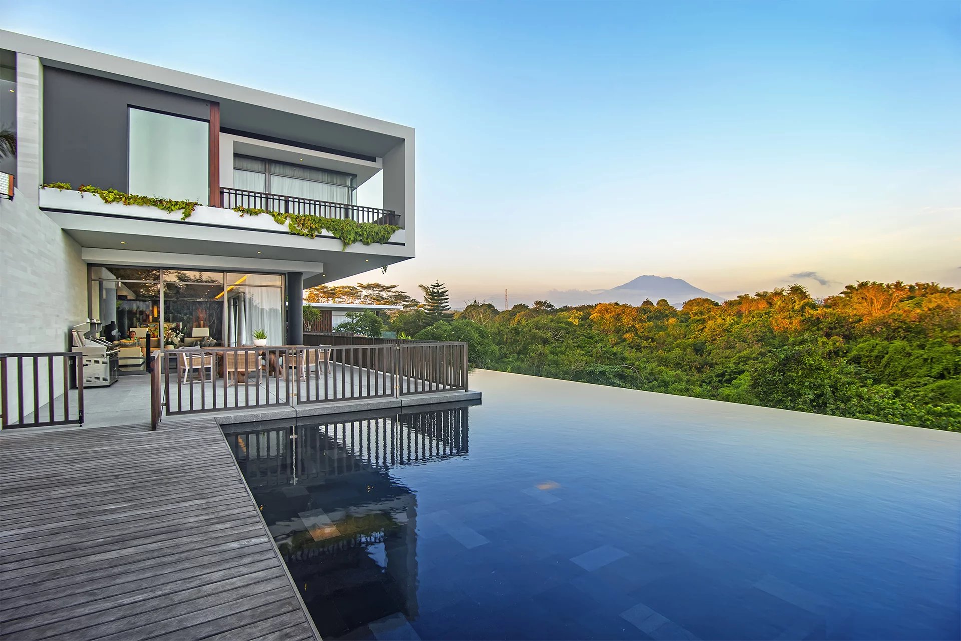 6 Bed, 11 Bath, HouseFor Sale, Gianyar, Bali