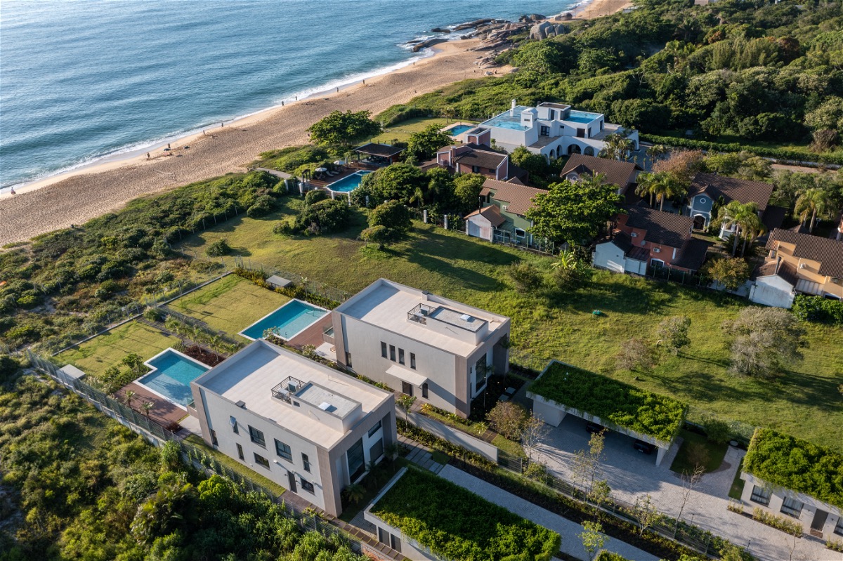 5 Bed, 6 Bath, HouseFor Sale