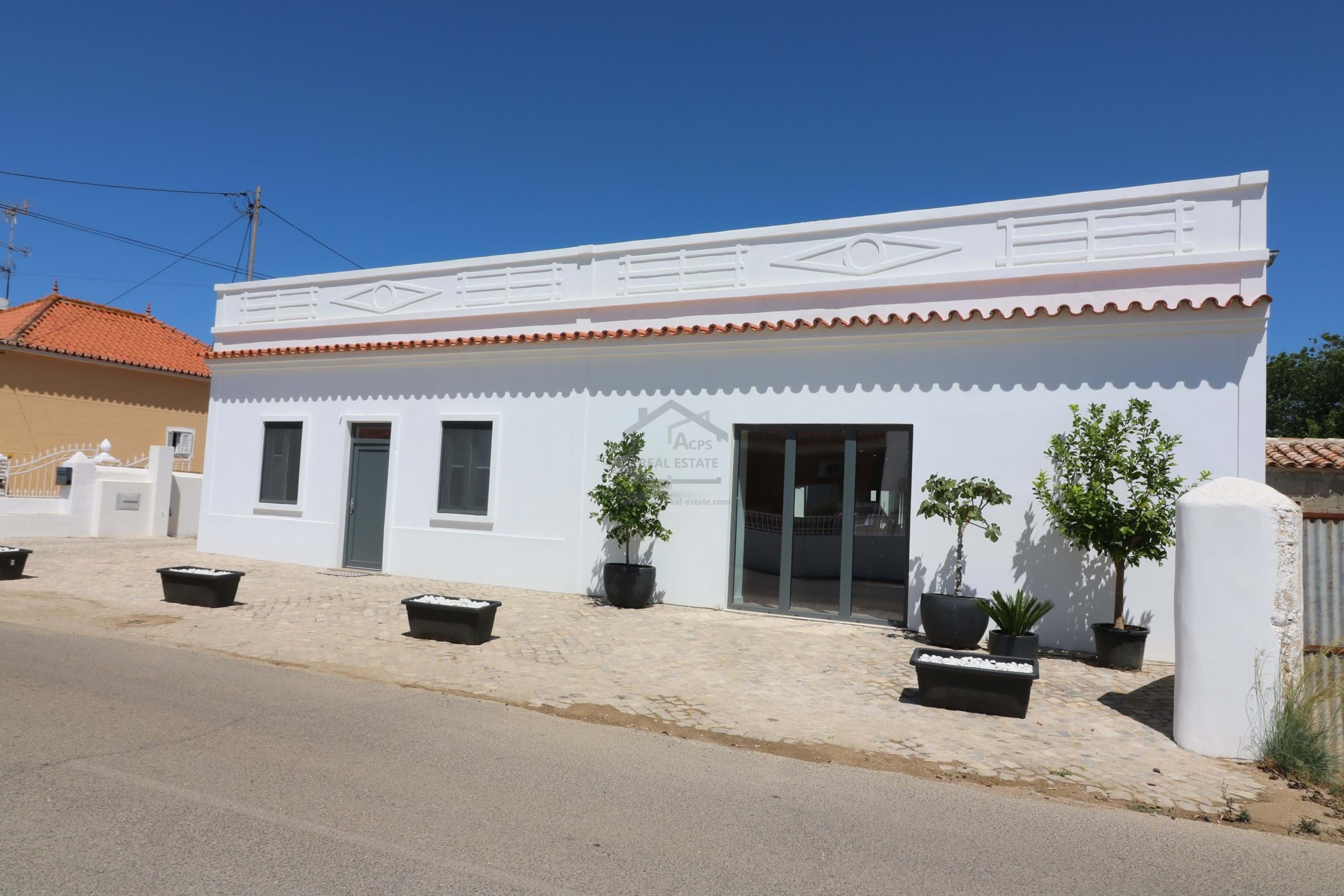 2 Bed, 2 Bath, HouseFor Sale, Sao Bras De Alportel, Faro, 8150-032