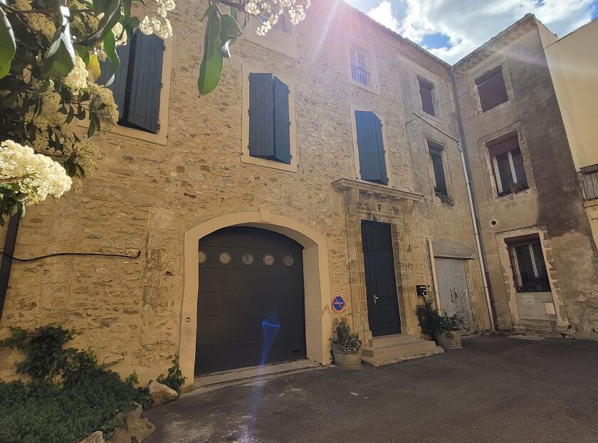 3 Bed, 2 Bath, HouseFor Sale, Caux, Herault, Languedoc-Roussillon, 34720