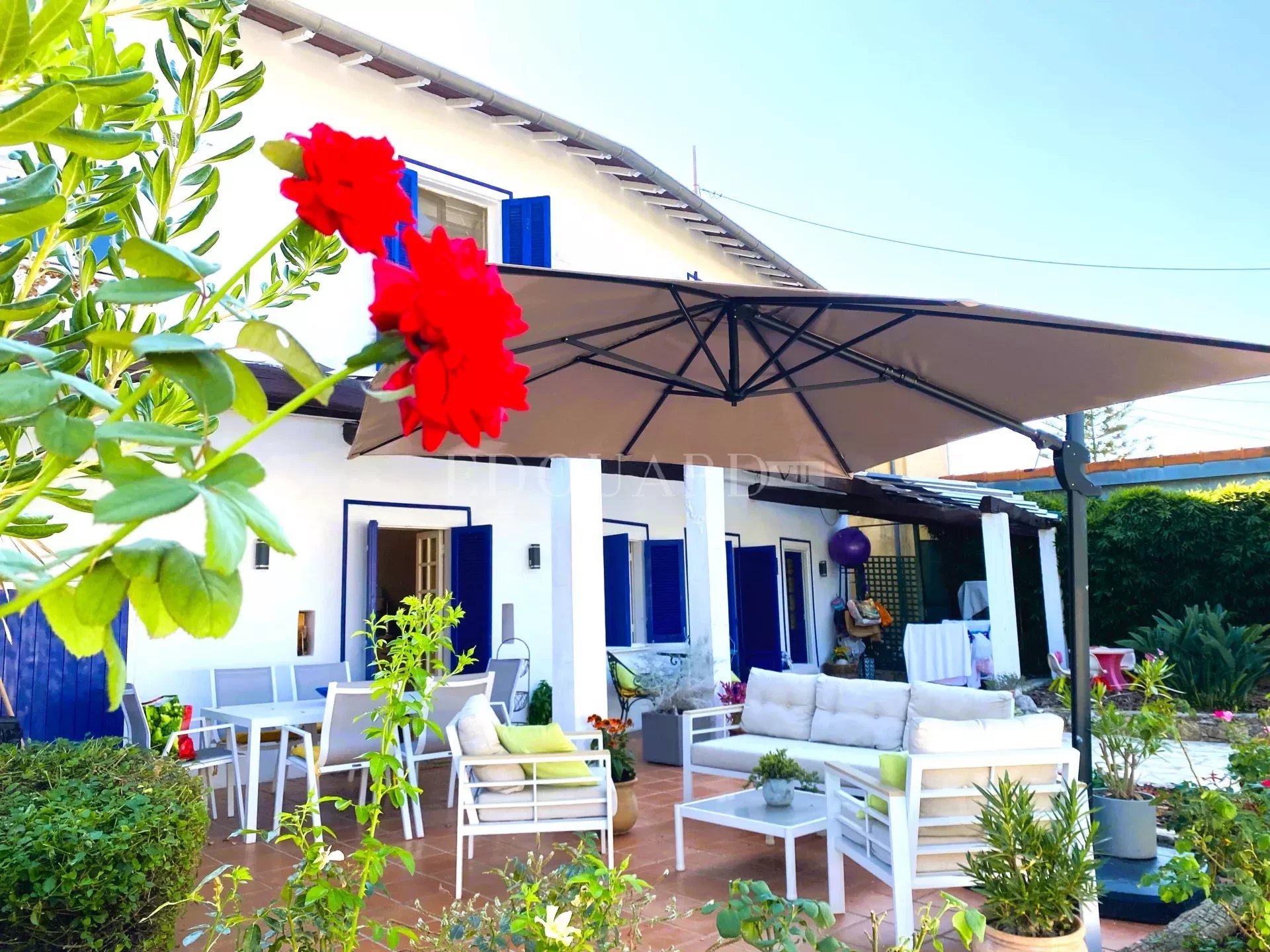 3 Bed, 2 Bath, HouseFor Sale, Menton, Alpes-Maritimes