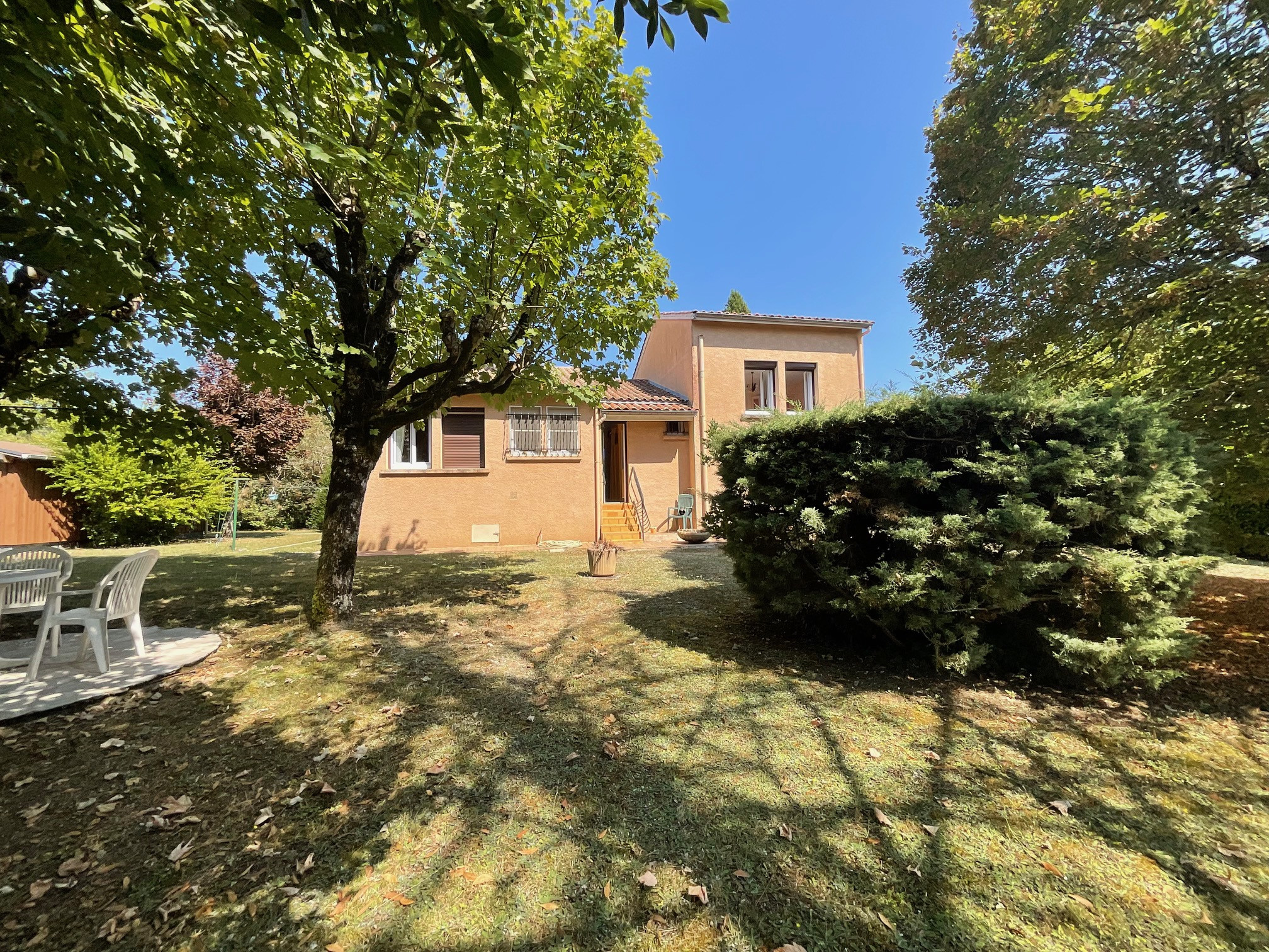 2 Bed, 1 Bath, HouseFor Sale, Castillonnes, Lot-et-Garonne, Aquitaine, 47330