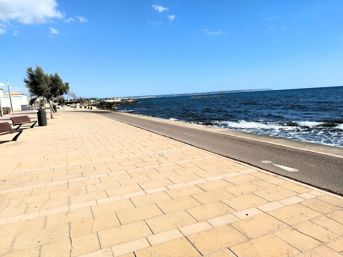 3 Bed, 2 Bath, ApartmentFor Sale, Palma de Mallorca, Islas Baleares