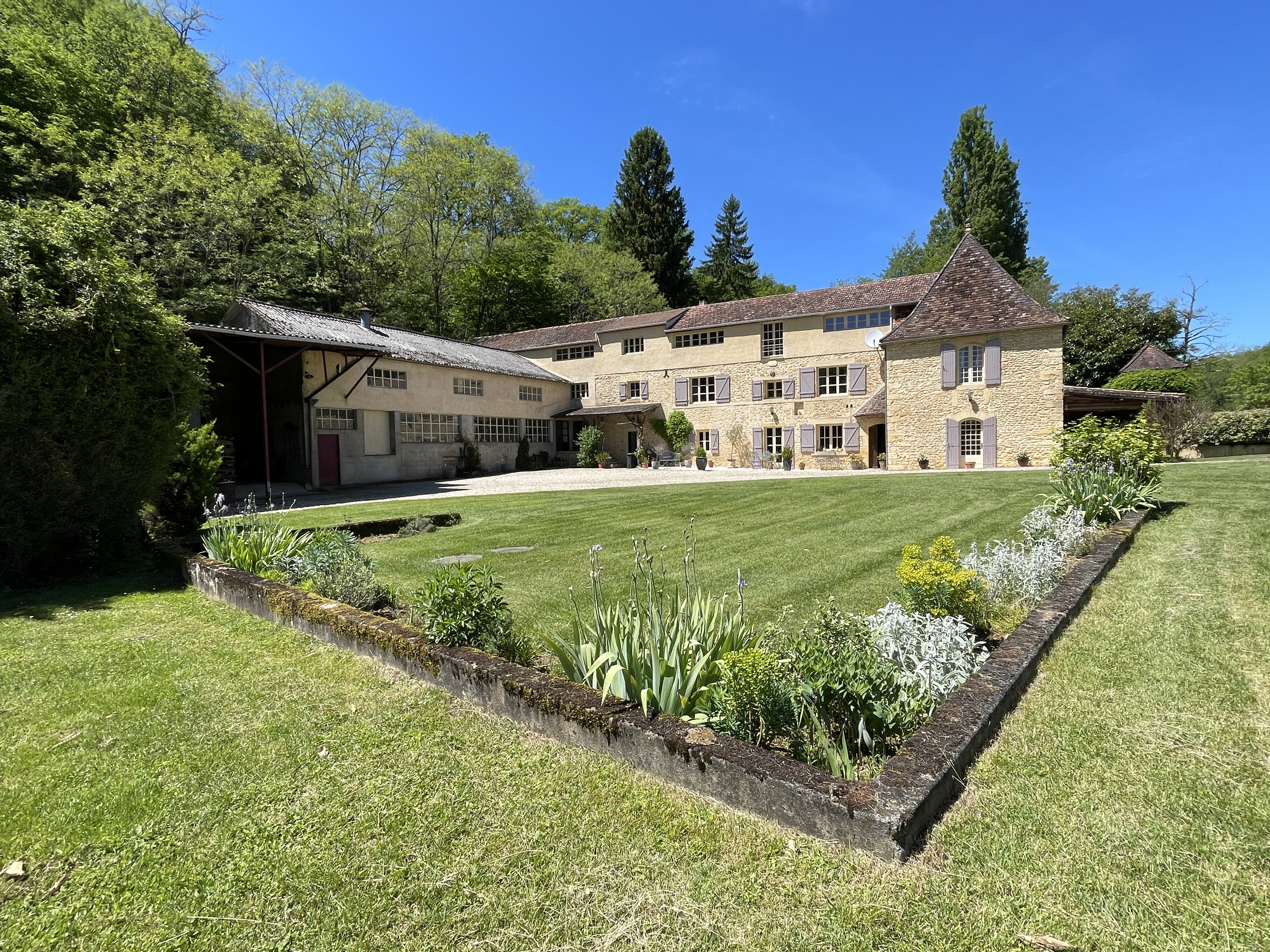 4 Bed, 2 Bath, HouseFor Sale, Paunat, Dordogne, Aquitaine, 24510