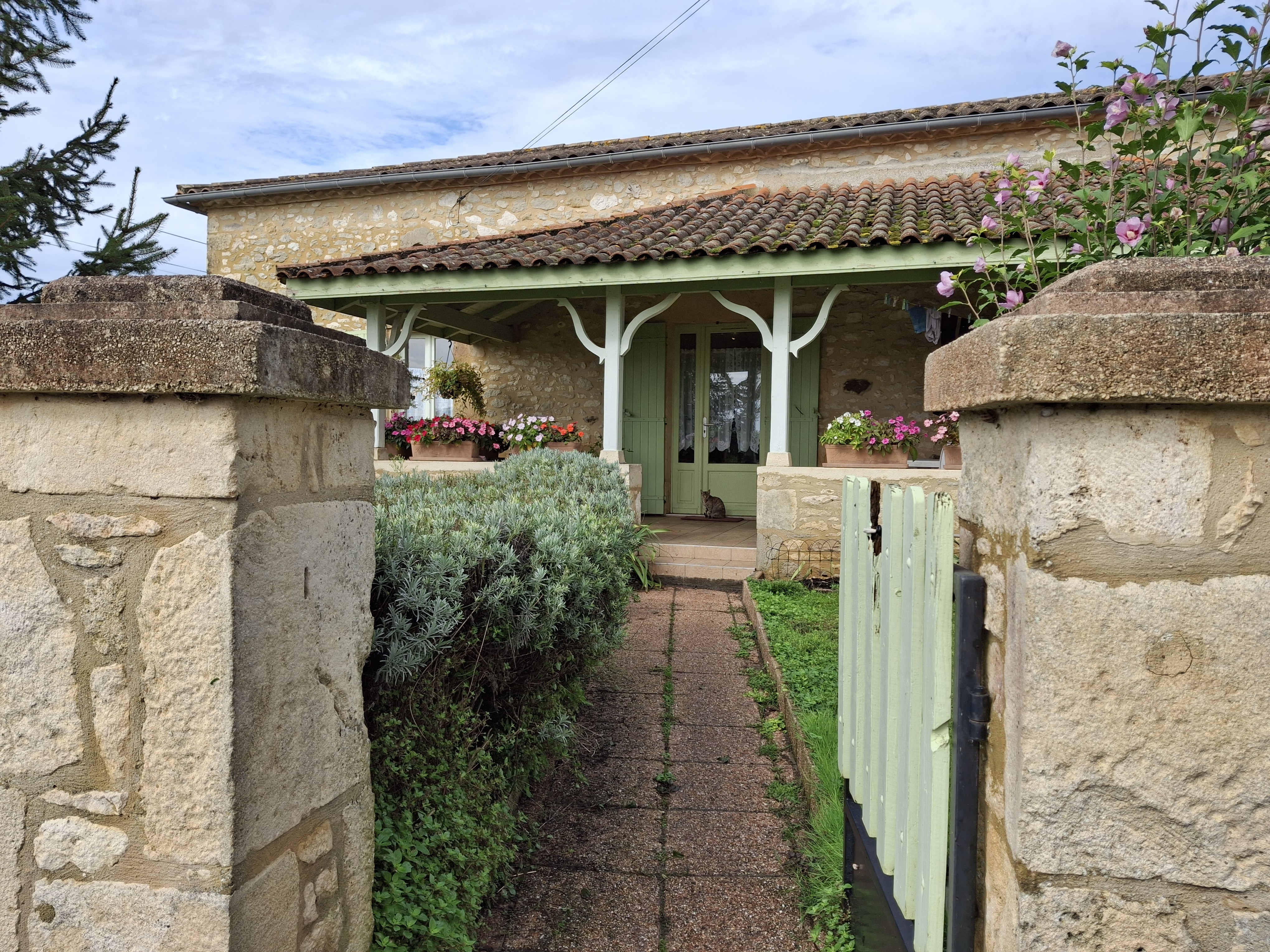1 Bed, 1 Bath, HouseFor Sale, Monflanquin, Lot-et-Garonne, Aquitaine, 47150