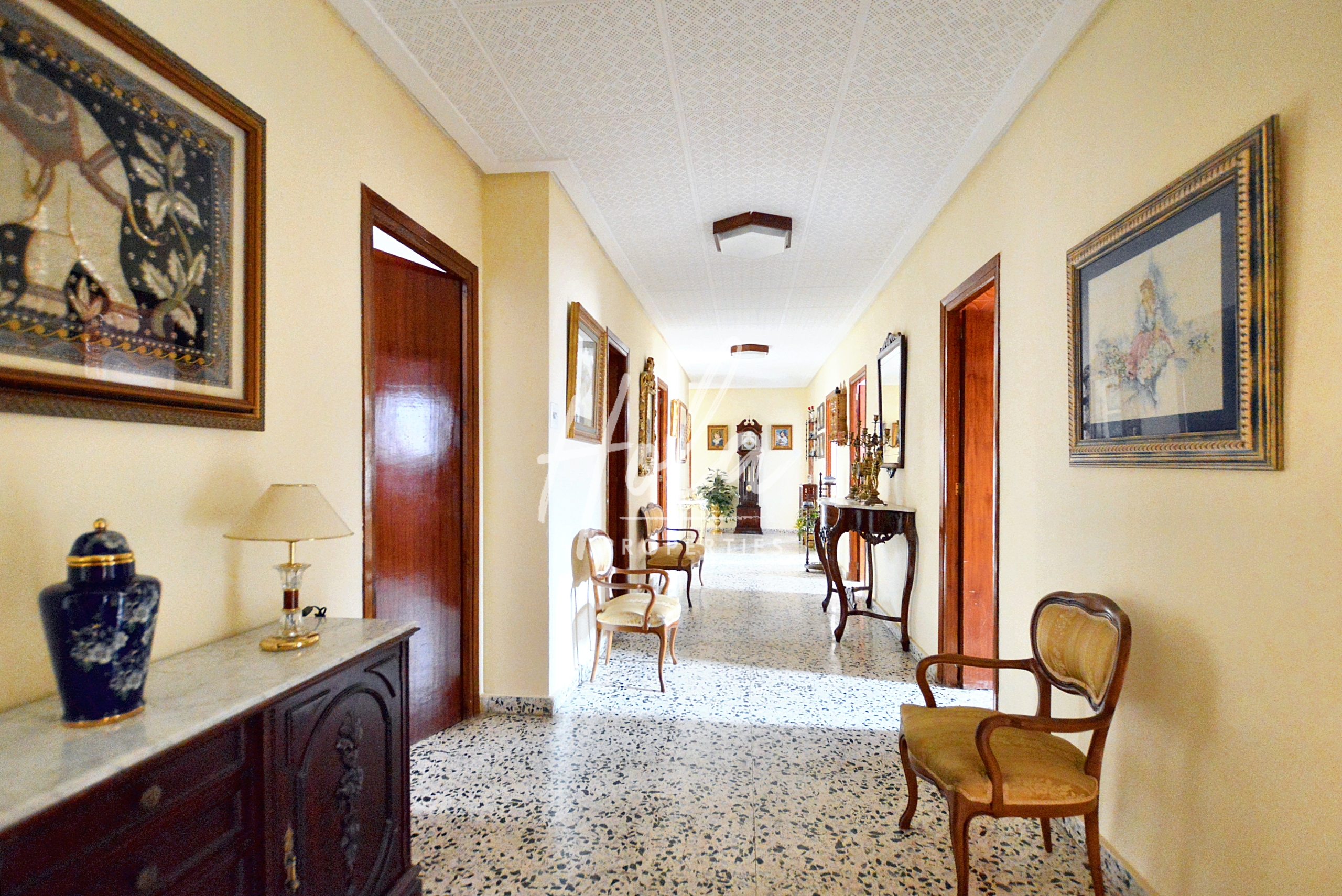 6 Bed, 2 Bath, ApartmentFor Sale, Lanjaron, Granada