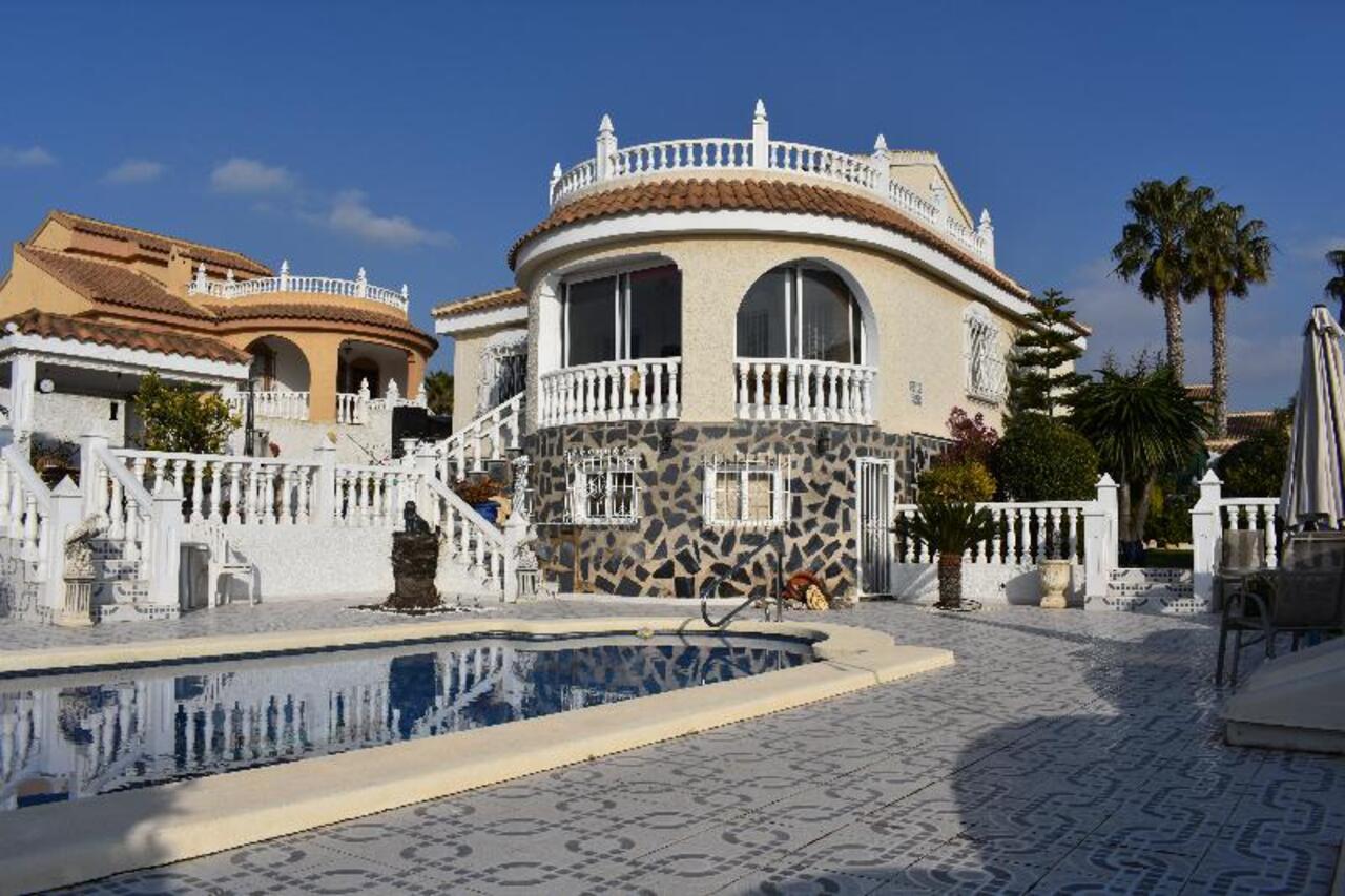 3 Bed, 2 Bath, HouseFor Sale, Camposol, Murcia