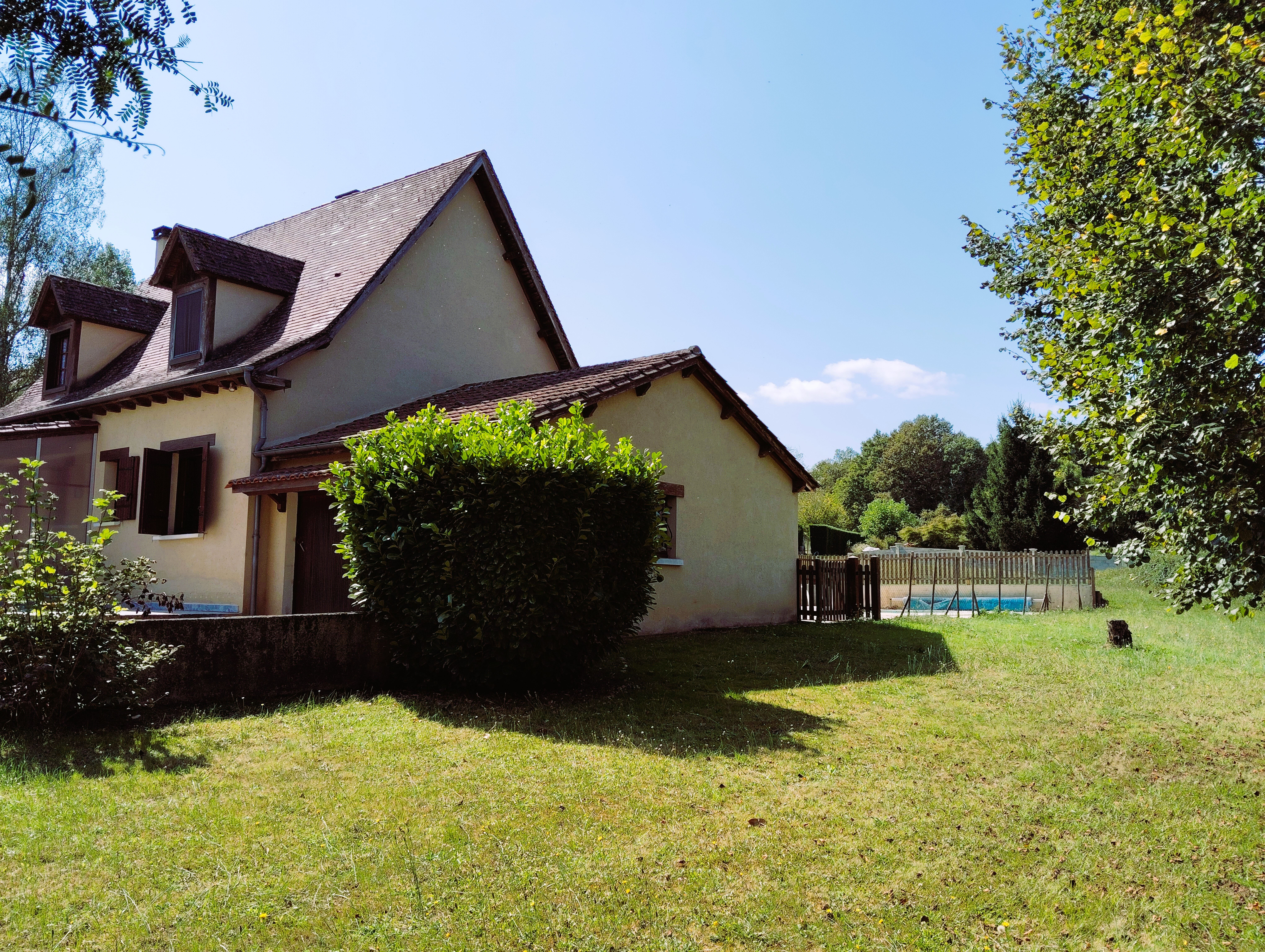 4 Bed, 1 Bath, HouseFor Sale, Lanquais, Dordogne, Aquitaine, 24150