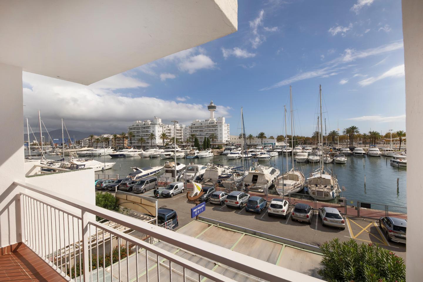 1 Bed, 1 Bath, ApartmentFor Sale, Empuriabrava, Girona, 17487