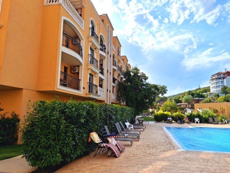 1 Bed, 1 Bath, ApartmentFor Sale, ElenIte, Elenite, Burgas