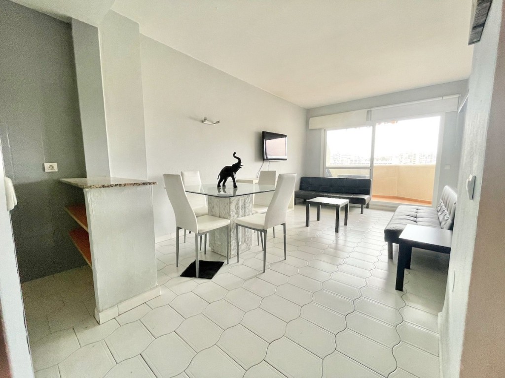 1 Bed, 1 Bath, ApartmentFor Sale, Benalmadena, Malaga