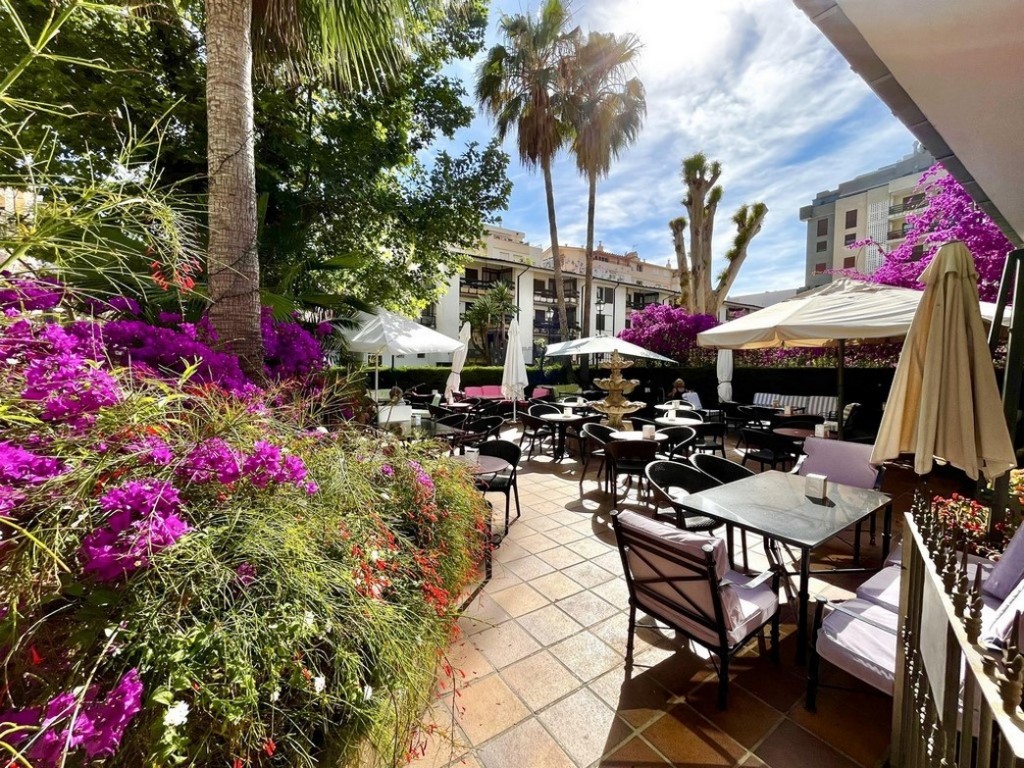 Commercial Property, For Sale