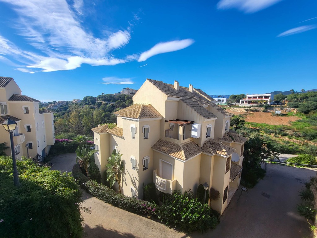 2 Bed, 2 Bath, ApartmentFor Sale, Elviria, Malaga