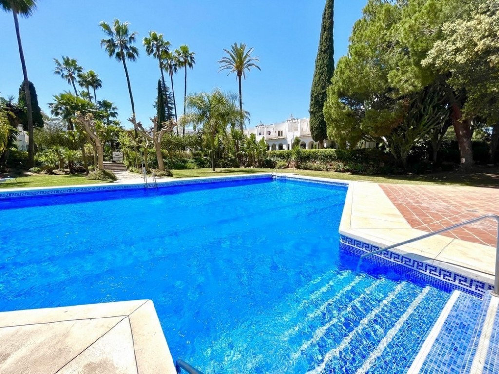 3 Bed, 2 Bath, ApartmentFor Sale, Mijas, Malaga