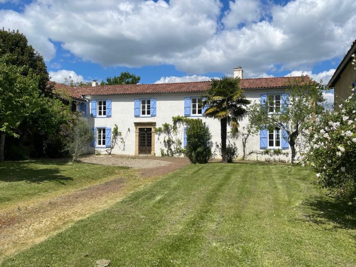 4 Bed, 3 Bath, HouseFor Sale, MIelan, Gers, Midi-Pyrenees, 32170
