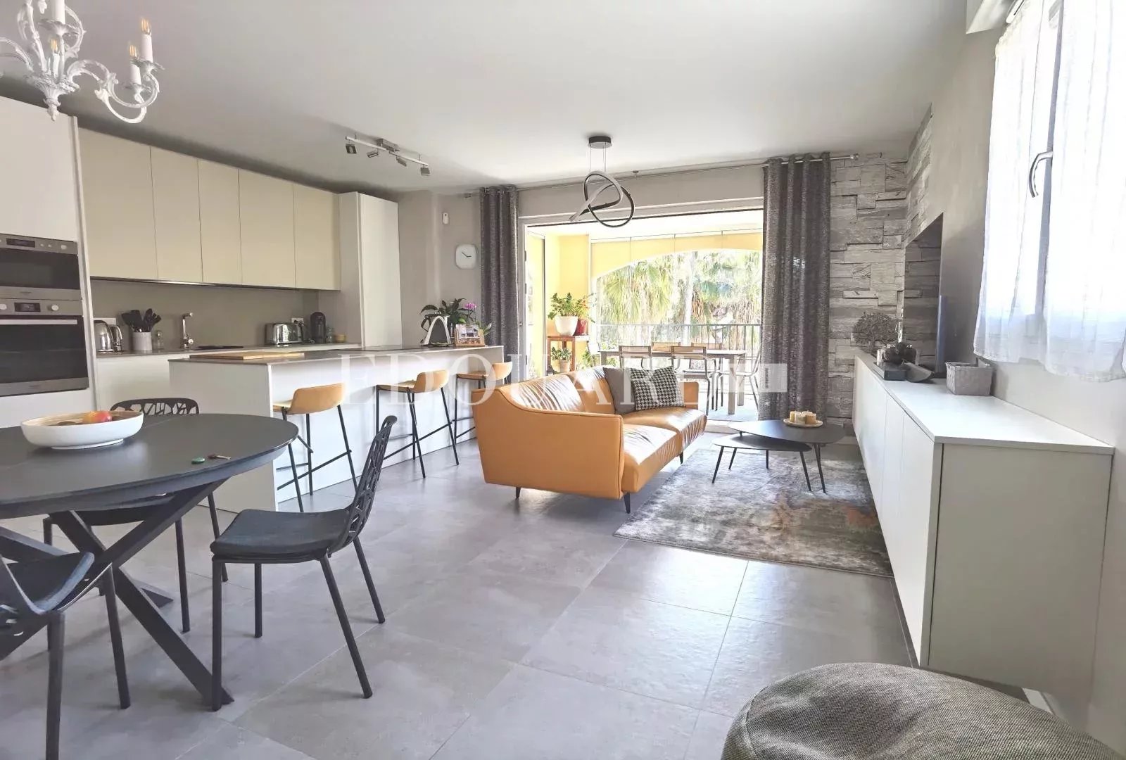 3 Bed, 2 Bath, ApartmentFor Sale, Menton, Alpes-Maritimes