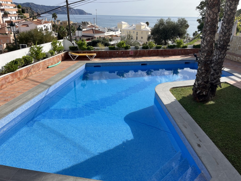 2 Bed, 1 Bath, ApartmentFor Sale, Nerja, Malaga