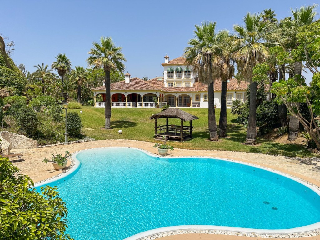 9 Bed, 7 Bath, HouseFor Sale, Mijas Costa, Malaga