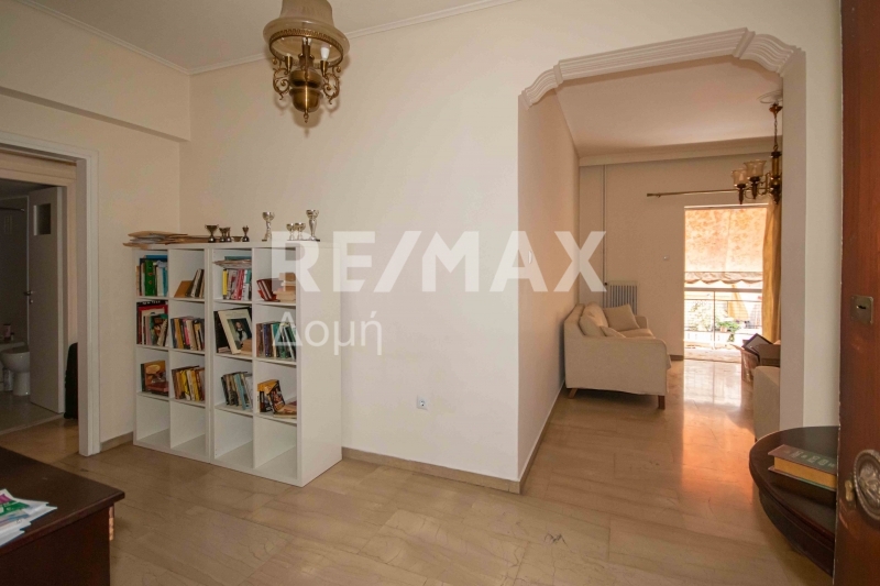 2 Bed, 1 Bath, ApartmentFor Sale, Neo Pagkrati, Vironas, Athens - South