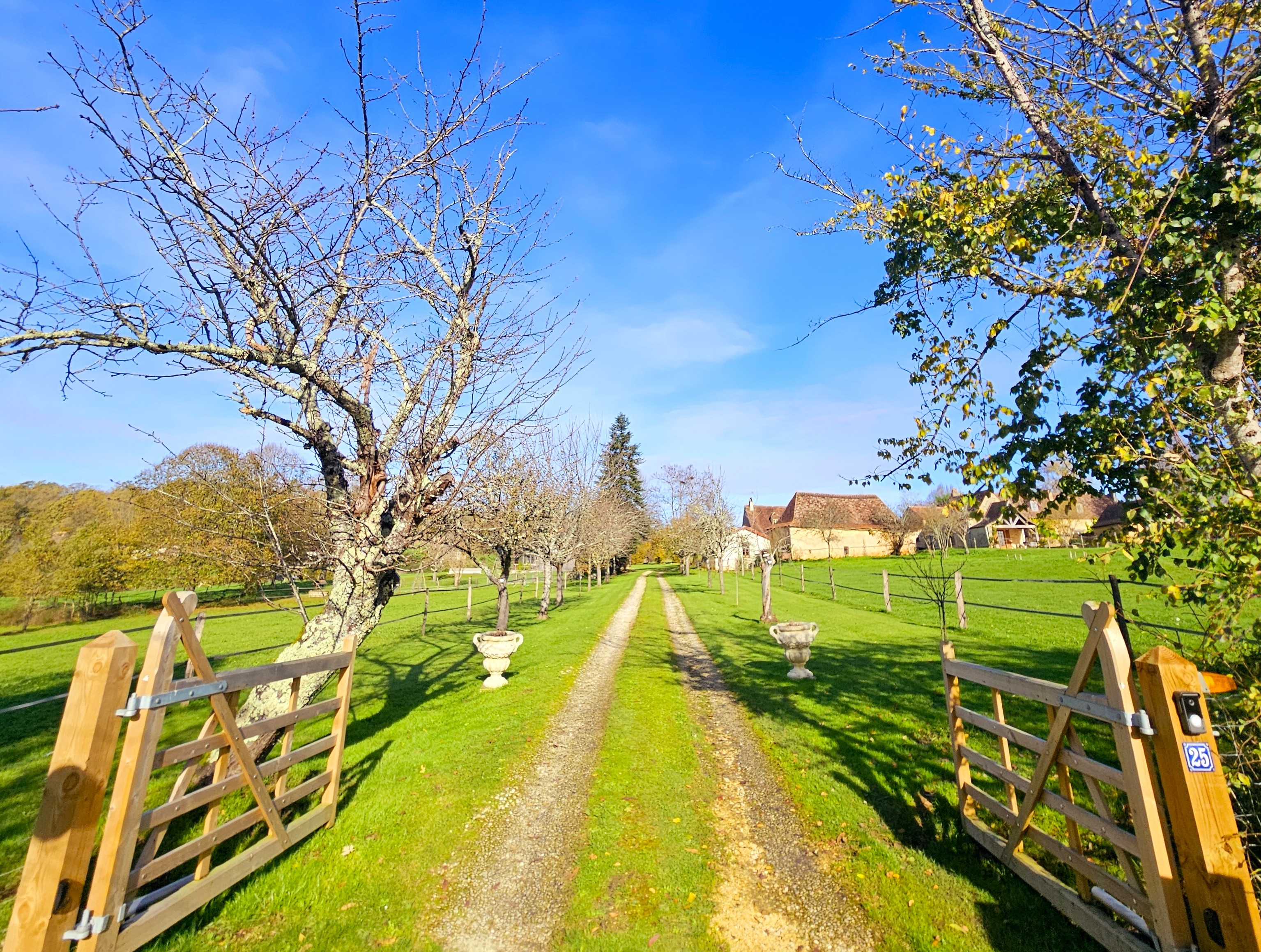 7 Bed, HouseFor Sale, Cause De Clerans, Dordogne, Aquitaine, 24150