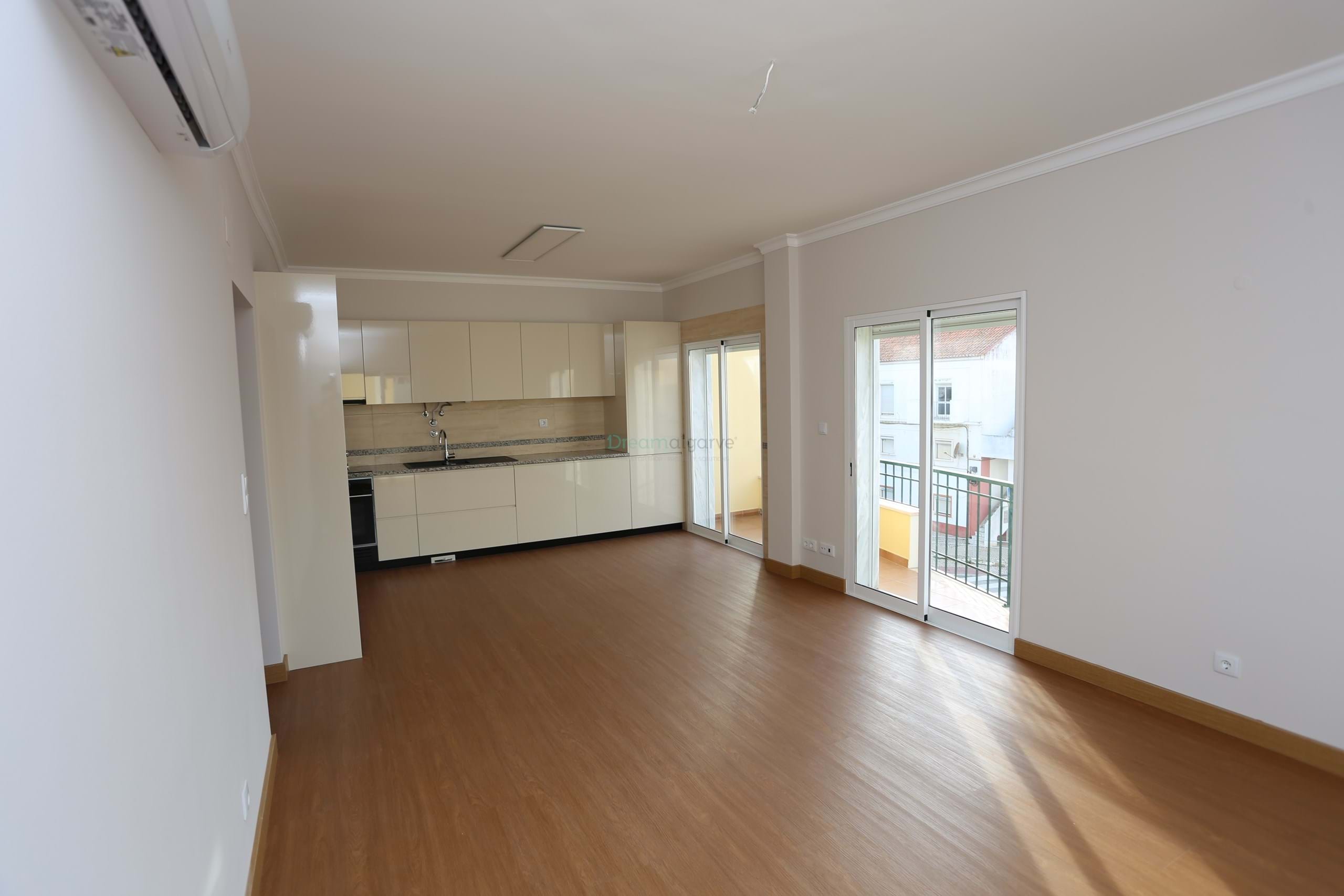 2 Bed, 2 Bath, ApartmentFor Sale, Lagos, Faro, 8600-708