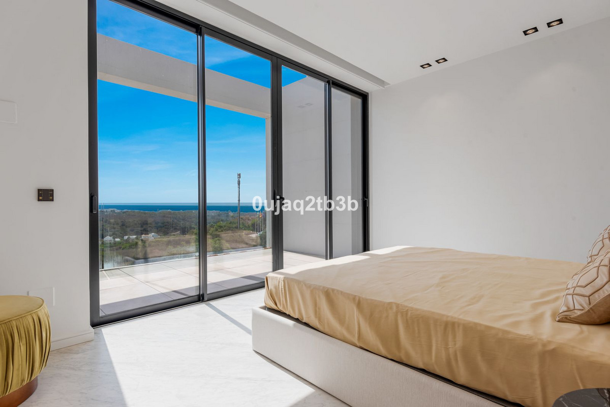 5 Bed, 5 Bath, HouseFor Sale, Los Flamingos, Malaga