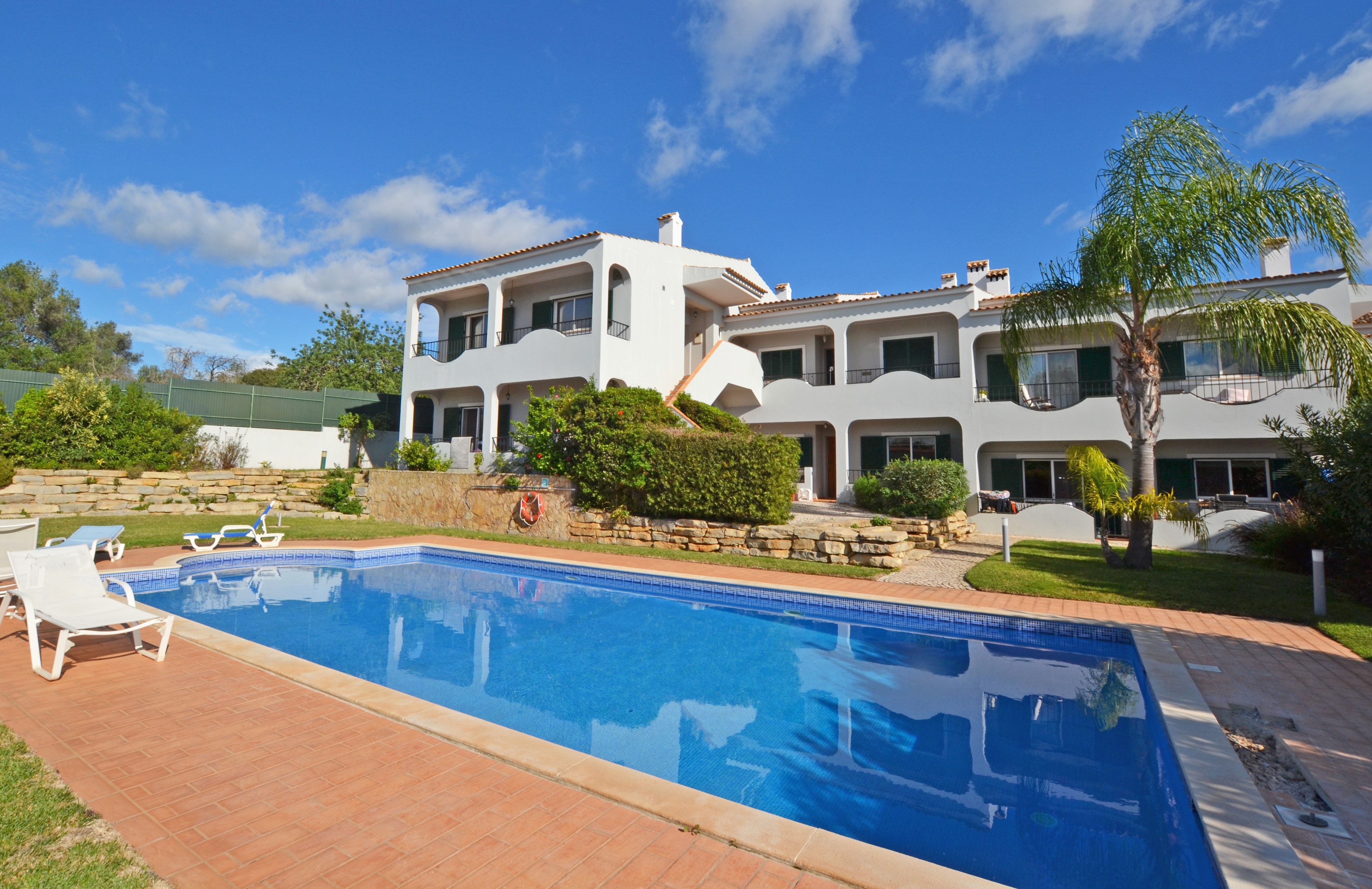 2 Bed, 2 Bath, ApartmentFor Sale, Ground Floor Two Bedroom Apartment with Pool and G, Algarve