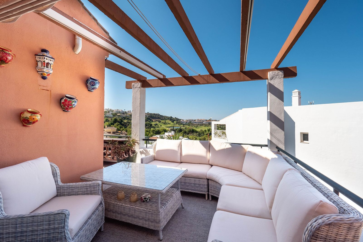 Alhaurin Golf, Malaga, 3 Bedrooms Bedrooms, ,2 BathroomsBathrooms,For Sale,R4839883