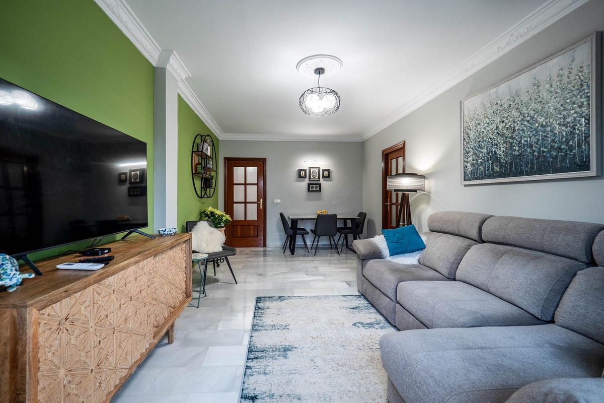 Alhaurin el Grande, Malaga, 4 Bedrooms Bedrooms, ,2 BathroomsBathrooms,For Sale,R4900081